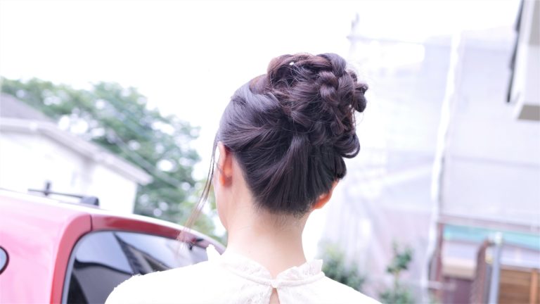 ロング 髪の量が多い 長い方の女性におすすめ 三つ編みアップ ヘアスタイル Chie S Hair Arrange